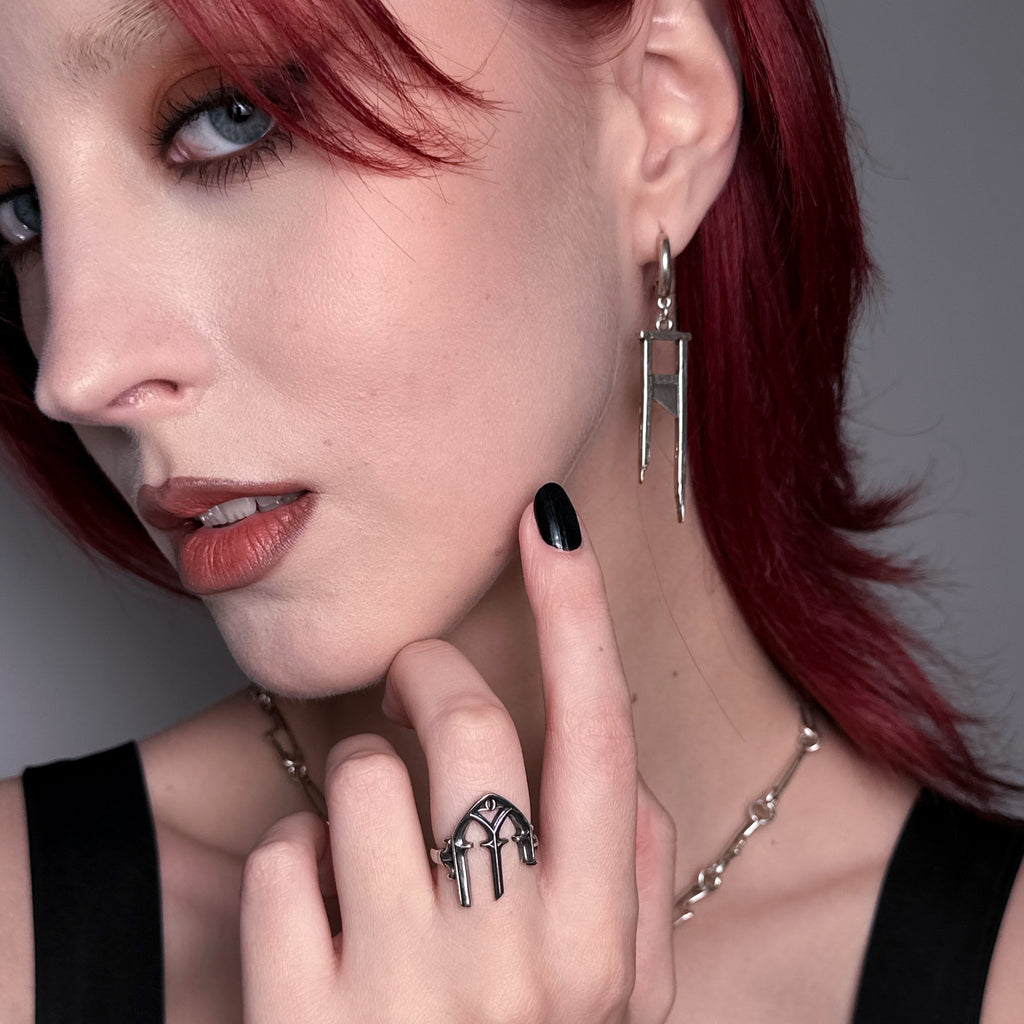 GOTHIC ARCH RING